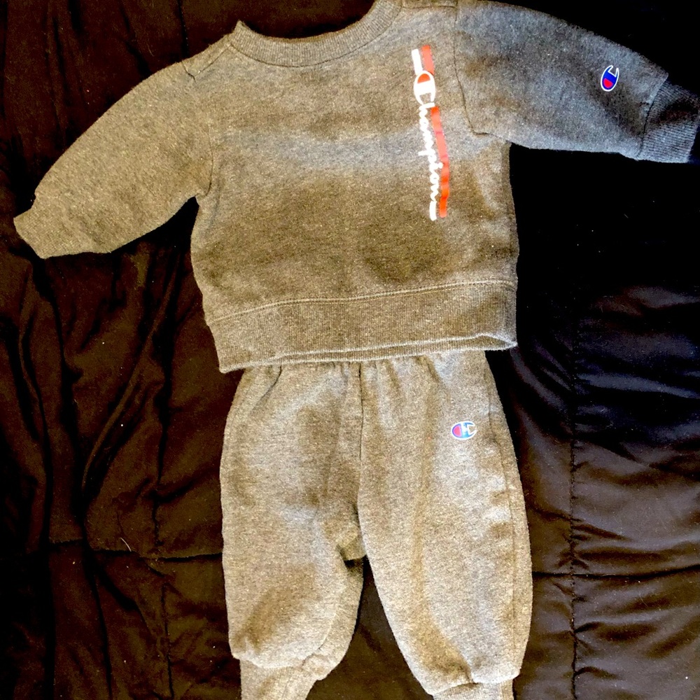 Champion sweat suit